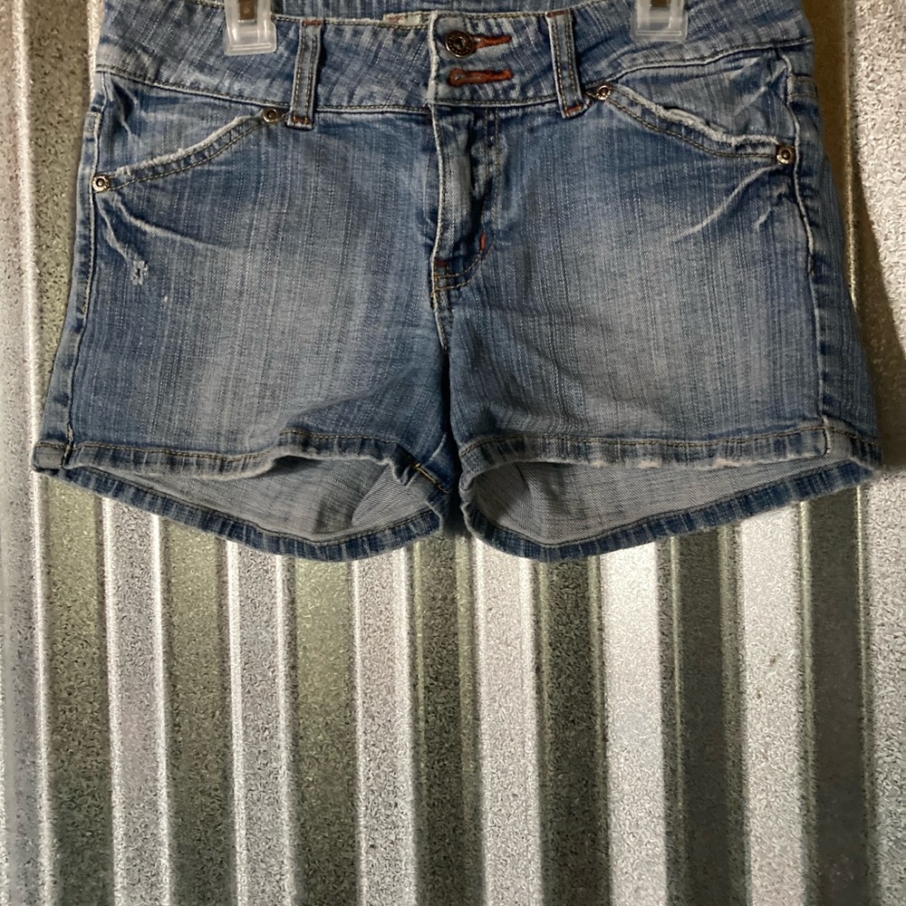 YMI size 5 jean shorts